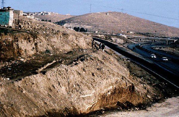 'Ain Ghazal road construction and archaeological excavation site