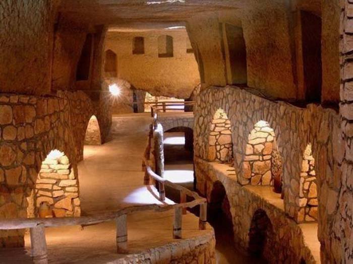 Underground city of Kish