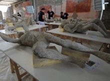 Pompeii victims