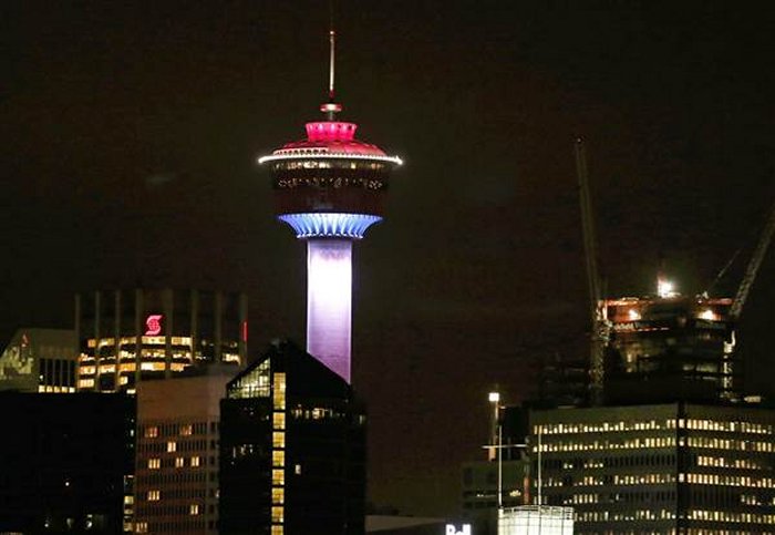 Calgary Tower French Colors