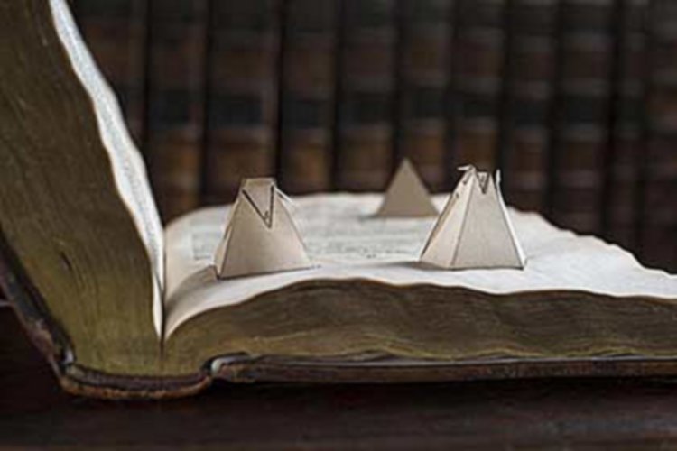 Euclid's elements of Geometry with folding diagrams © RCP and John Chase