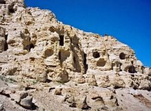 Piyang caves Tibet