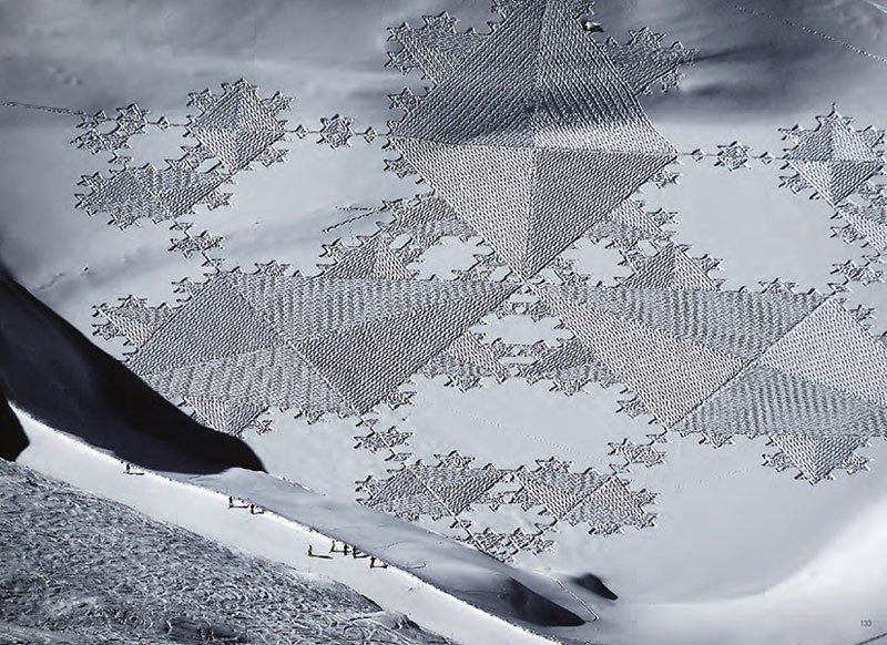 Snow Art by Simon Beck