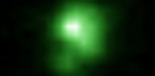 This is a Hubble Space Telescope image of the compact green pea galaxy J0925. The diameter of the galaxy is approximately 6,000 lightyears, and about twenty times smaller than the Milky Way. Credit: NASA