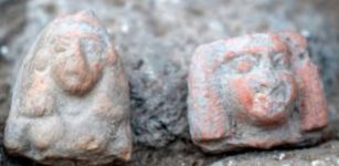 Female figurines dating to the Late Bronze Age. Photographic credit: Eran Gilvarg, courtesy of the Israel Antiquities Authority, via Haaretz