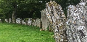 It is the largest standing stone circle in Ireland, 150 feet in diameter and enclosed by 113 standing stones.Photo: via Ireland's Hidden Gems