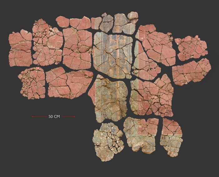 Roman fresco discovered in London