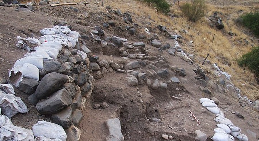 The excavation site was inhabited during the cold and dry global climatic event known as the Younger Dryas (11,600-12,900 years ago) when climatic changes caused Late Natufian groups in the Mediterranean to become increasingly mobile and smaller in size. Credits: Leore Grosman