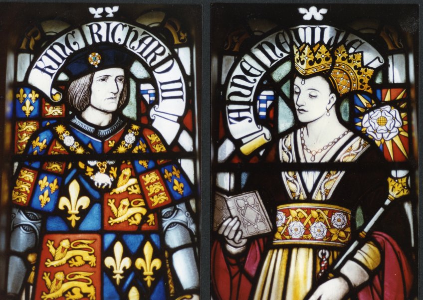 Richard III and Queen Anne Neville – Stained glass window at Cardiff Castle. (Geoff Wheeler, Richard III Society) Via: University of Leicester