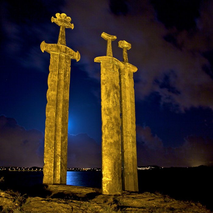 Sverd i Fjell