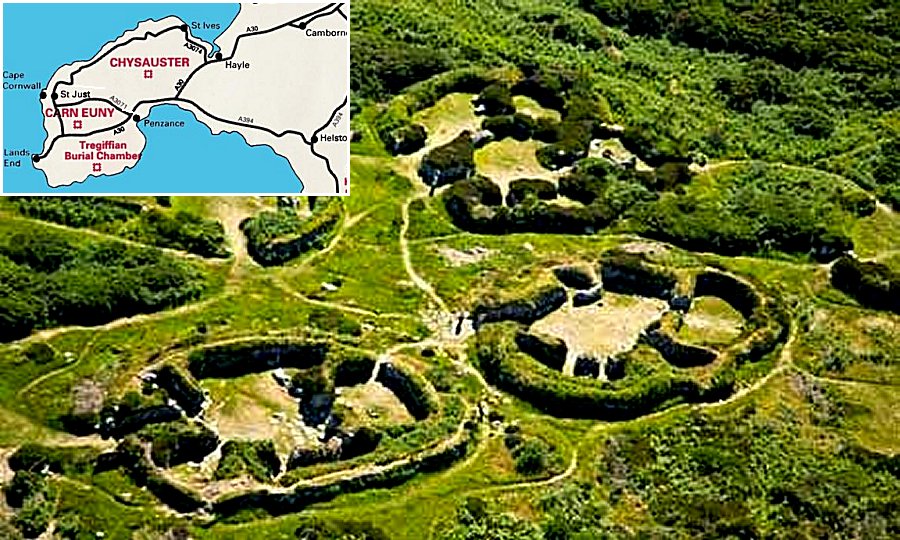 The houses line a 'village street', and each had an open central courtyard surrounded by a number of thatched rooms.