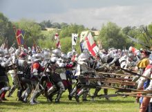 Recreation of the Battle of Tewkesburt - on the same field as the original battle. Image credit: EuropeUpClose.com