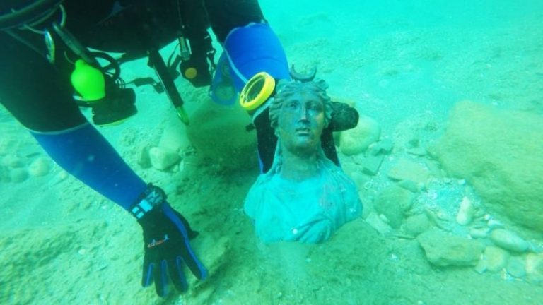Stunning Ancient Roman Underwater Treasure Trove Discovered Off Coast ...