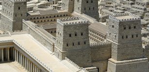 The Antonia Fortress, near The Second Jerusalem Temple. Model in the Israel Museum. Photo via Wikipedia