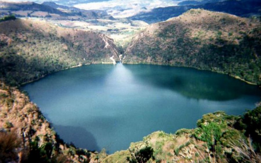 The sacred lagoon of Guatavita - Cundinamarca - Colombia. Credits: Traveldudes
