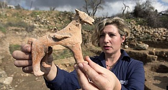 Artifacts From The Biblical Times Unearthed At Tel Motza