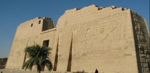 Mortuary Temple of Ramses III - Medinet Habu
