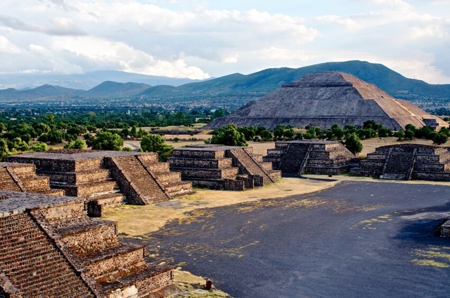 Teotihuacán: Enigmatic 