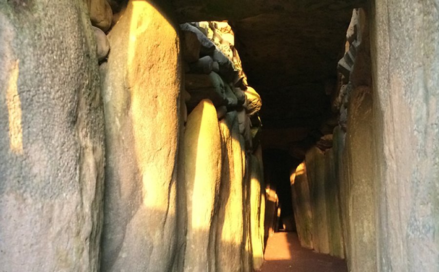 Winter Solstice Sunbeam in the Newgrange passage. Image credit: Boyne Valley Tours