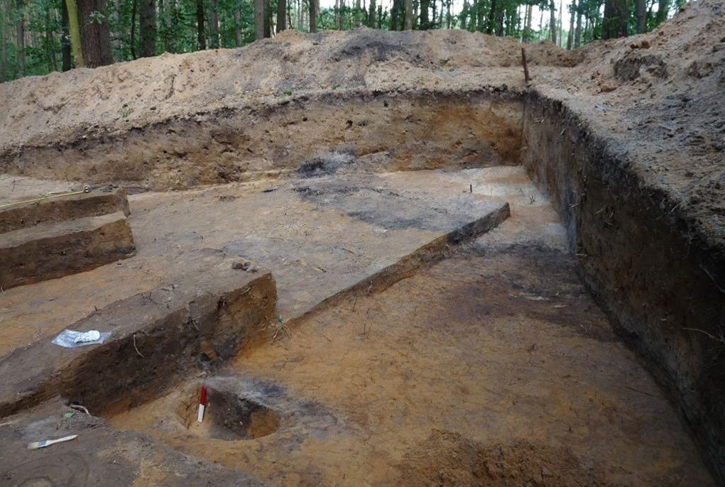 Dozens Of Burial Mounds And Hundreds Of Ancient Artifacts Discovered In Lost City In Poland