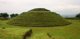 Circular pyramids in Bolivia