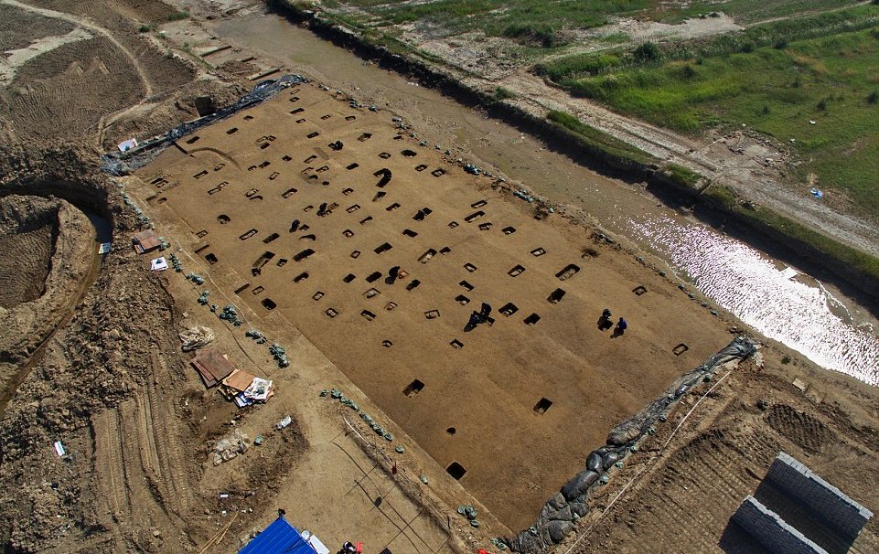 Mystery Of The 2,000-Year-Old 'Urn Burial' Ceremonies: 113 Tombs Discovered Near the Ancient City Of Fudi