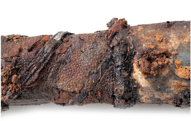 Longest Sword Ever Excavated From Ancient Underground Tomb In Japan