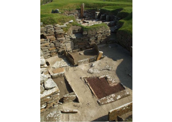 Stone Age toilet discovered on Skara Brae