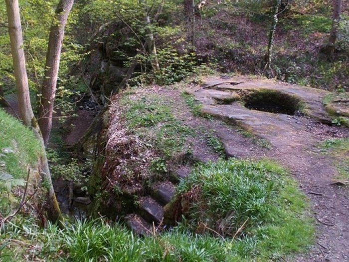 Dunino Den