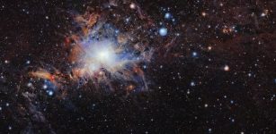 The Orion A molecular cloud from VISTA. Credit: ESO/VISION survey