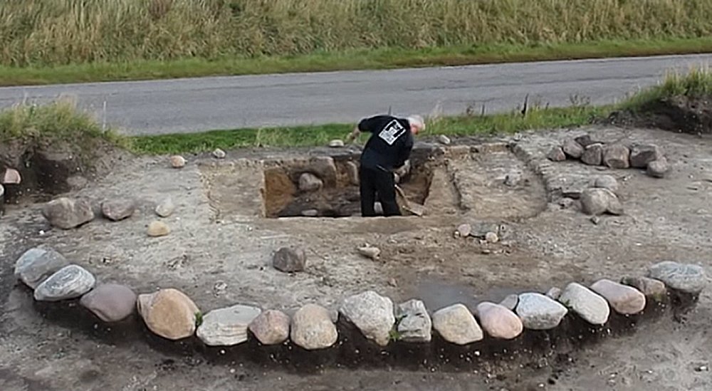 The grave mound of Björn Ironside 