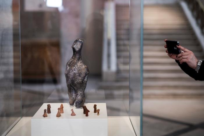 Mysterious Bird-Like Statue Is A 7,000-Year-Old Enigma – Archaeologists Say