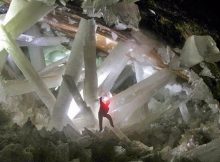 New Weird Ancient Life-Form Discovered In The Naica Crystal Cave Changes Our Understanding Of Biology