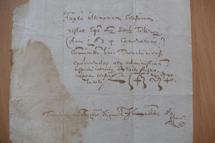 World’s Oldest Emoji Discovered In Slovakia – It Was Drawn By A Lawyer 382 Years Ago