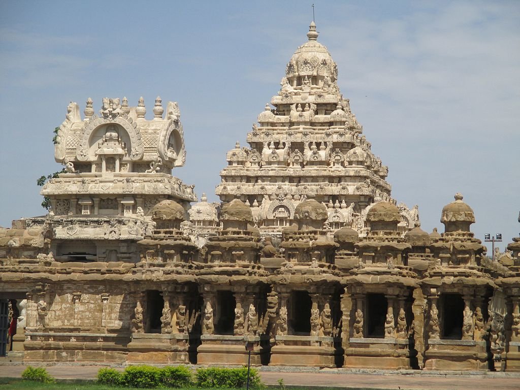 Kailasanathar Temple in Kanchipuram, Tamil Nadu. Image credit: Ssriram mt/wikipedia