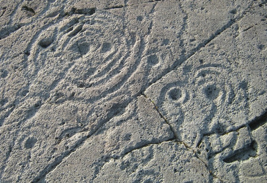 Achnabreck Cup and Ring Rocks, the mysterious motifs consist of a series of spiral ring marks. Picture: via .megalithic.co.uk