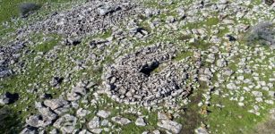 The 4,000-year-old dolmen. (photo credit: Gonen Sharon/ Tel Hai College