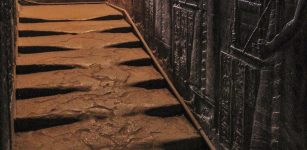 What Happened To The Staircase In The Temple Of The Goddess Hathor?