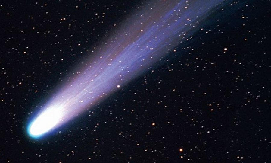 Hyakutake Comet. Image credit: M. A. Stecker