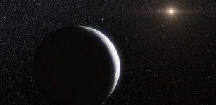 Unknown Planet-Sized Object Is Hiding Beyond Pluto - Is Planet 10 Responsible For The Warped Kuiper Belt?
