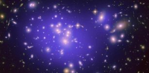 Accelerating Expansion Of The Universe Without Dark Energy – Alternative Theory Presented