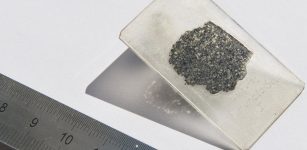 Meteorite sample. Credit: © 2018 EPFL / Hillary Sanctuary