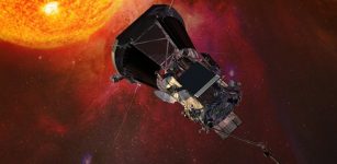 Illustration of the Parker Solar Probe spacecraft approaching the sun. Credit: Johns Hopkins University Applied Physics Laboratory