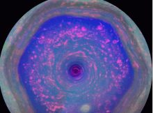 Saturn's hexagonal featuire