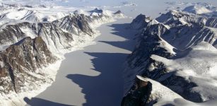 Glacial retreat in the Canadian Arctic has uncovered landscapes that haven’t been ice-free in more than 40,000 years