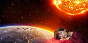 Geomagnetic Activity Can Explain Bizarre Dreams