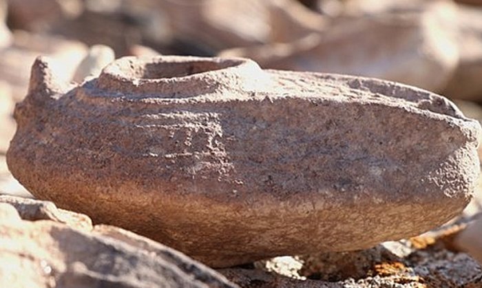 1,500-Year-Old Ancient Lamps Unearthed In Zerzevan Castle In Southeast Turkey