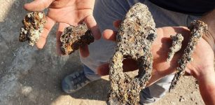 1,400-Year-Old Iron Hammer And Nails Among Findings At Sanhedrin, Western Galilee’s Usha