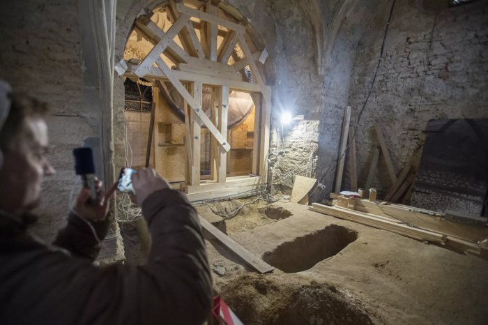 Incredible Sedlec Ossuary - Church Of Bones Reveals More Gruesome Secrets