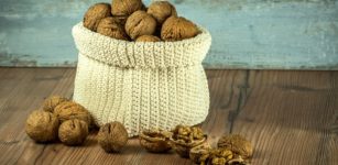 Why Eating Walnuts Is Good For Health